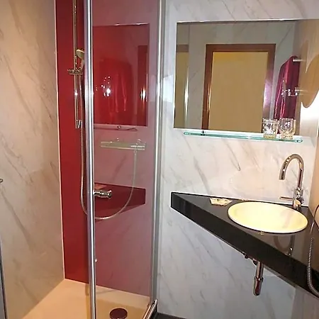 Gaestehaus Roessle Hotel Weinstadt