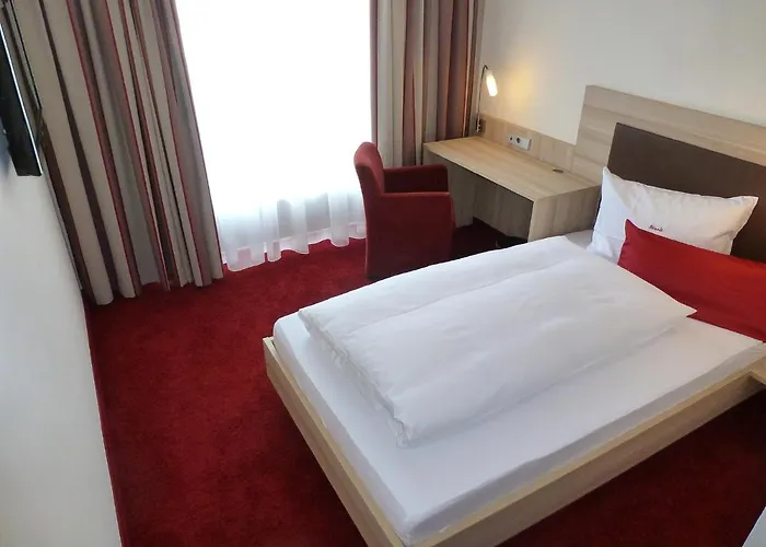 Gaestehaus Roessle Otel Weinstadt